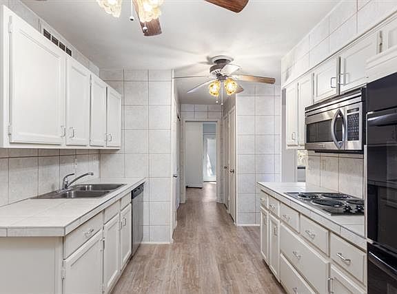 4th image of 5224 Norris Dr