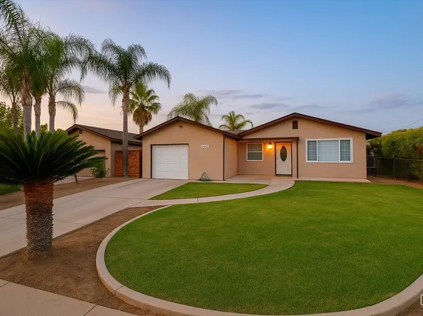 229 15th Pl, Delano, CA 93215
