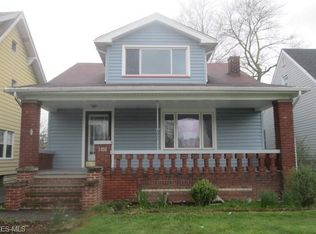 5108 Arch St, Maple Heights, OH 44137