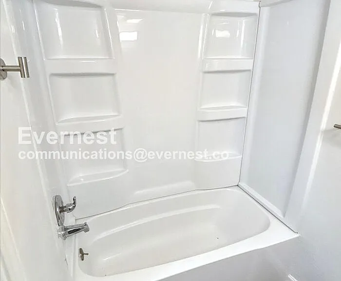 7613 Virginia Ave — Photo 10