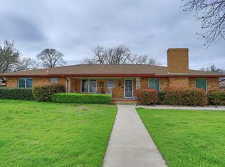 119 N Union St, Whitesboro, TX 76273