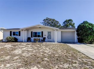3552 Westchester Dr, Holiday, FL 34691