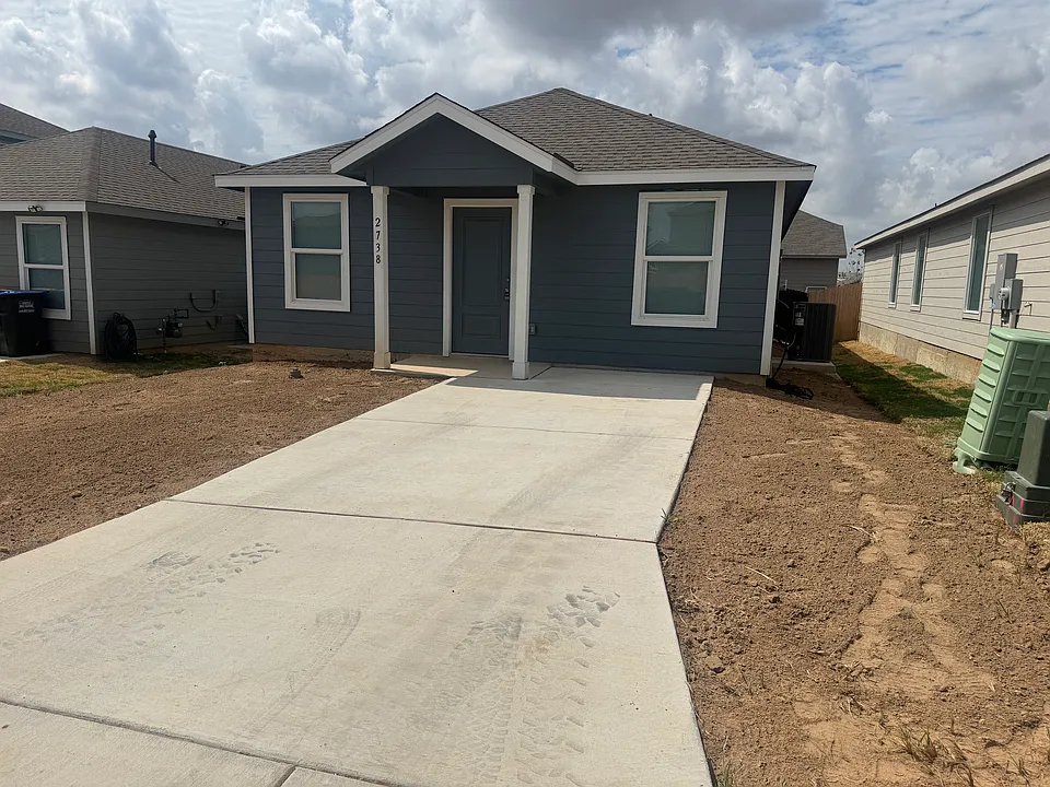 2738 Jasper Stone