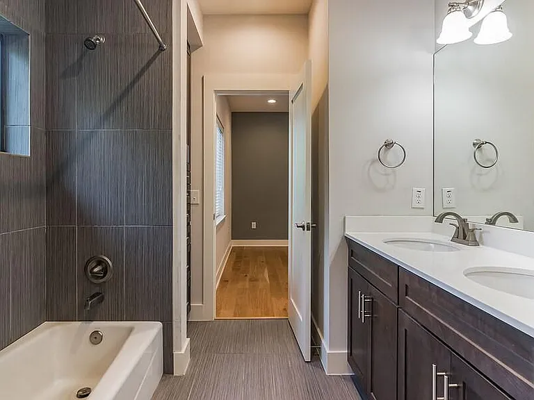 5611 William Holland Ave #D — Photo 14