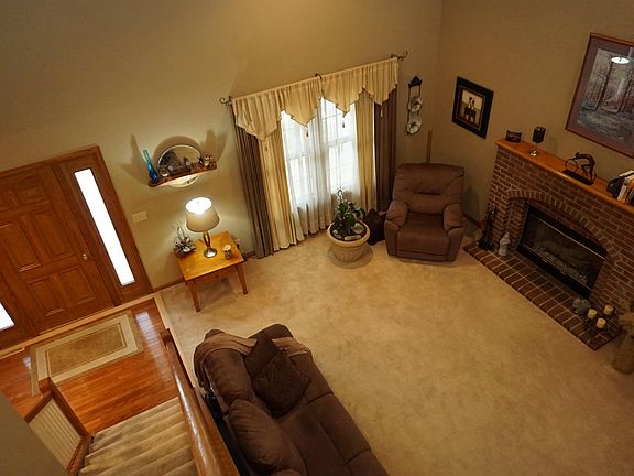4th image of 6950 Hedge Cliff Ct