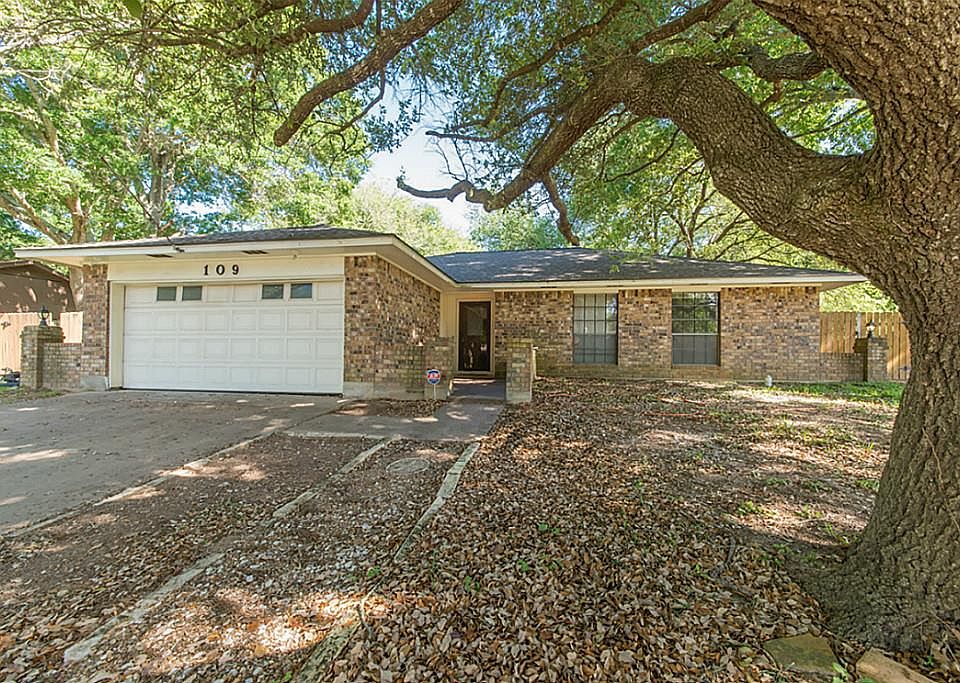 1st image of 109 Meadow Dr