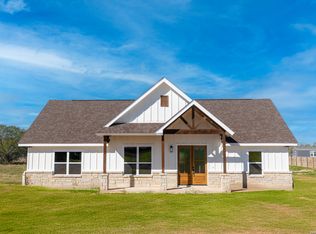 591 Eichman Rd, Poteet, TX 78065