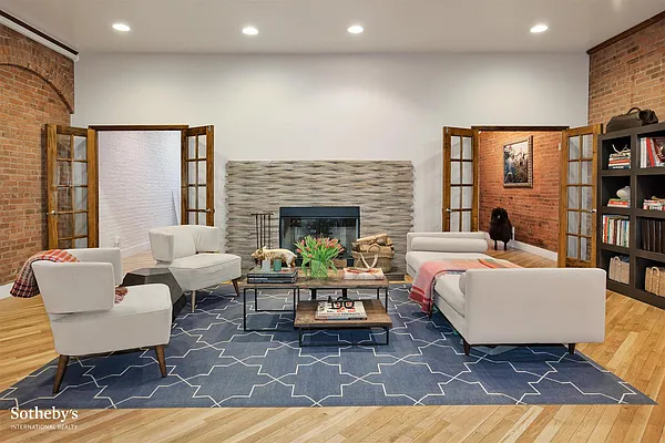 Sold by Sotheby's International Realty | media 1