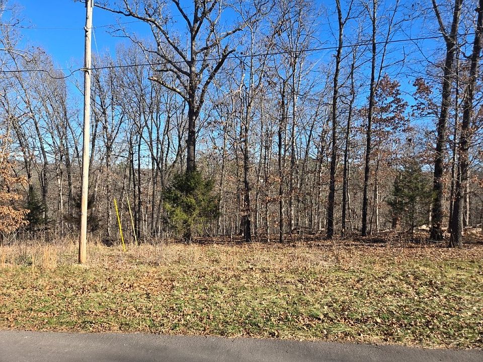 1st image of 18 Sandhurst Dr