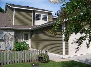 704 Cedarwood Vlg #704D, Morehead City, NC 28557