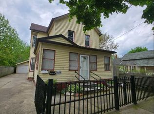 2976 - 2978 W 32nd St, Cleveland, OH 44113