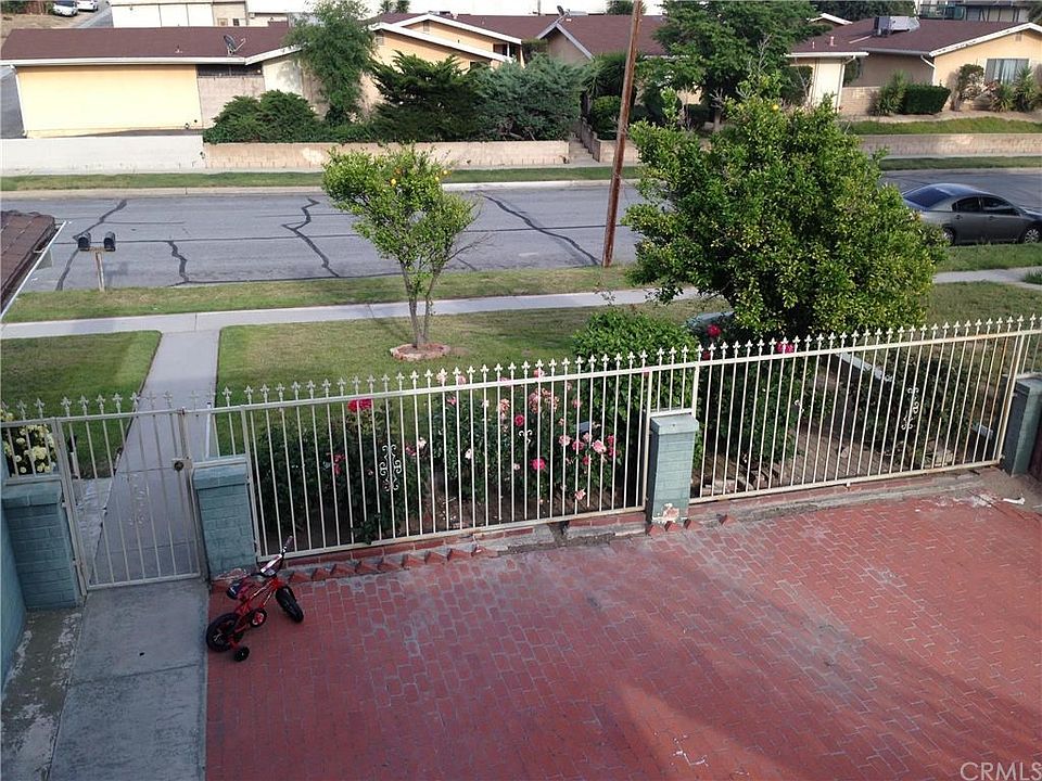 1st image of 3828 Ferndale Ave
