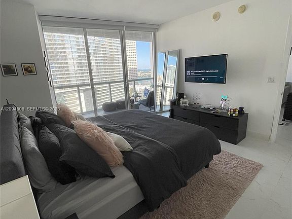4th image of 475 Brickell Ave APT 2114