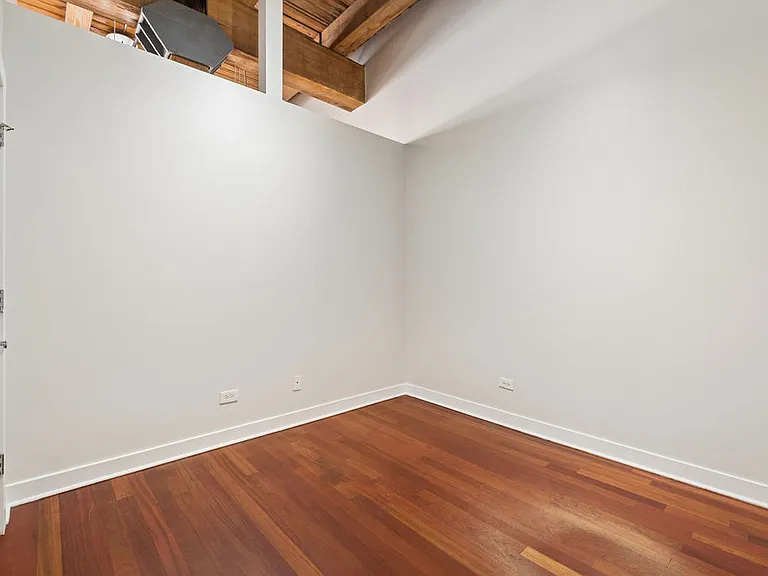 1050 W Hubbard St #1E — Photo 9