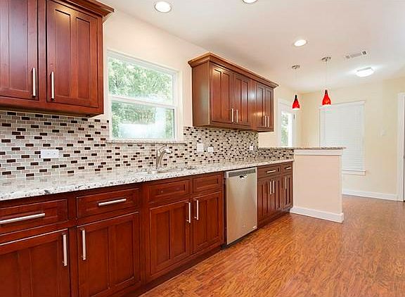 Loads of counter and cabinet space