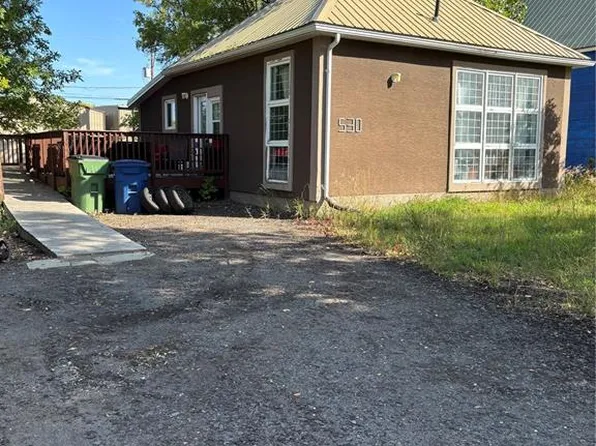 530 Manitoba STREET E, Moose Jaw, SK S6H 0A7
