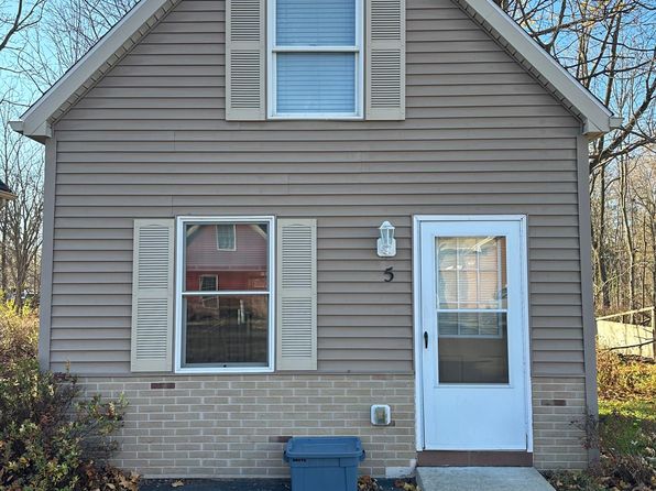8880 Main St APT 4