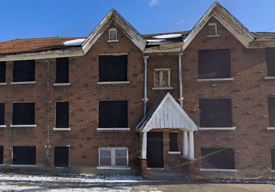 1st image of 12700 Hampshire St
