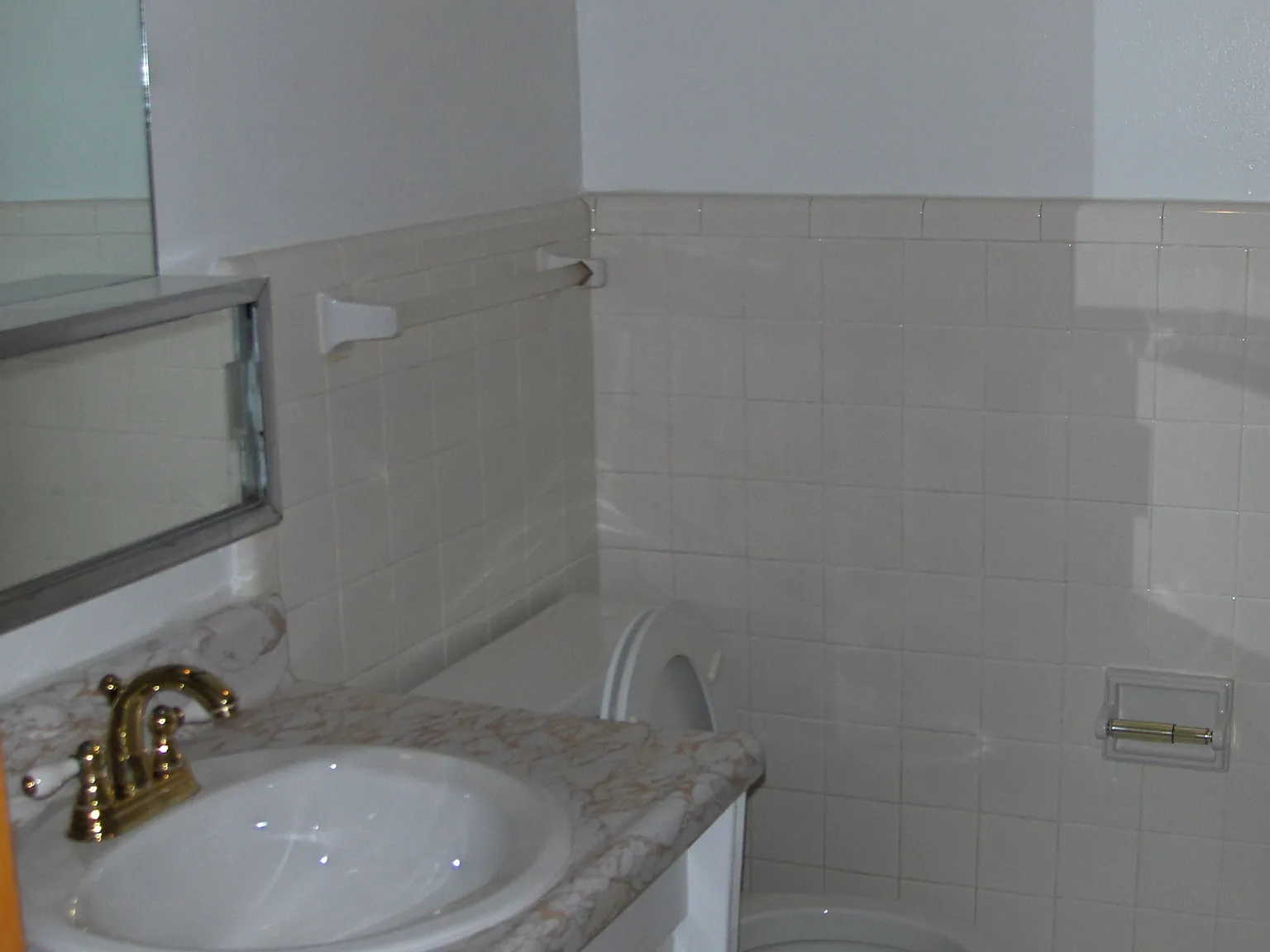 1 bed, 600 sqft, $900 — Photo 3