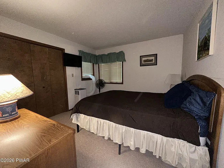 130 Lakeview Ter — Photo 18