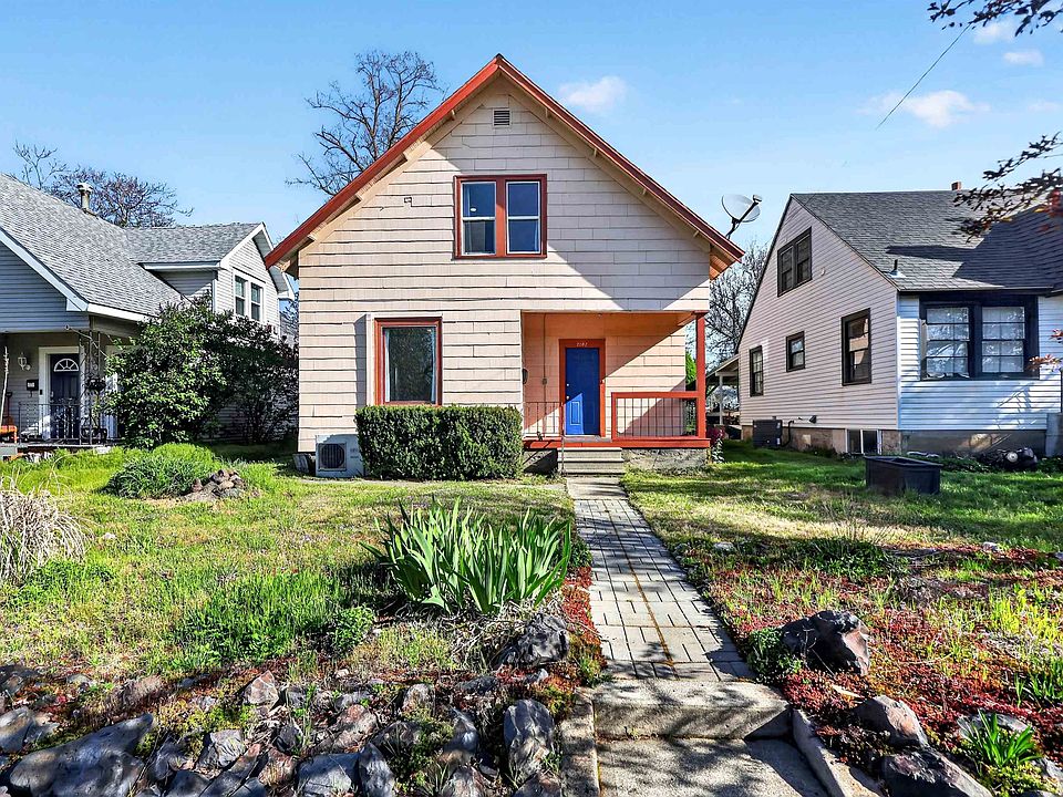 1st image of 2202 W College Ave