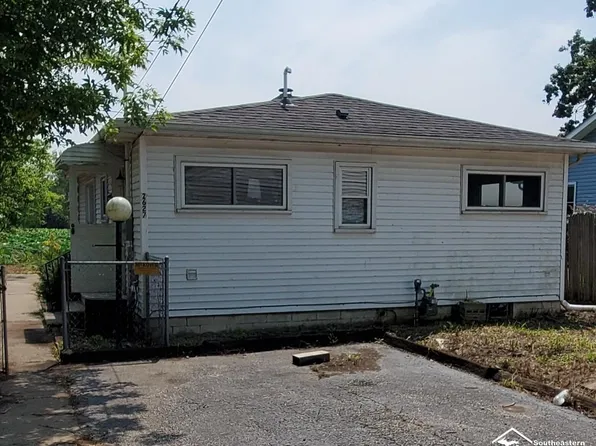 2627 Morin Grv, Erie, MI 48133