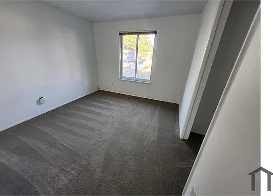 4313 SE 4th Pl — Photo 10