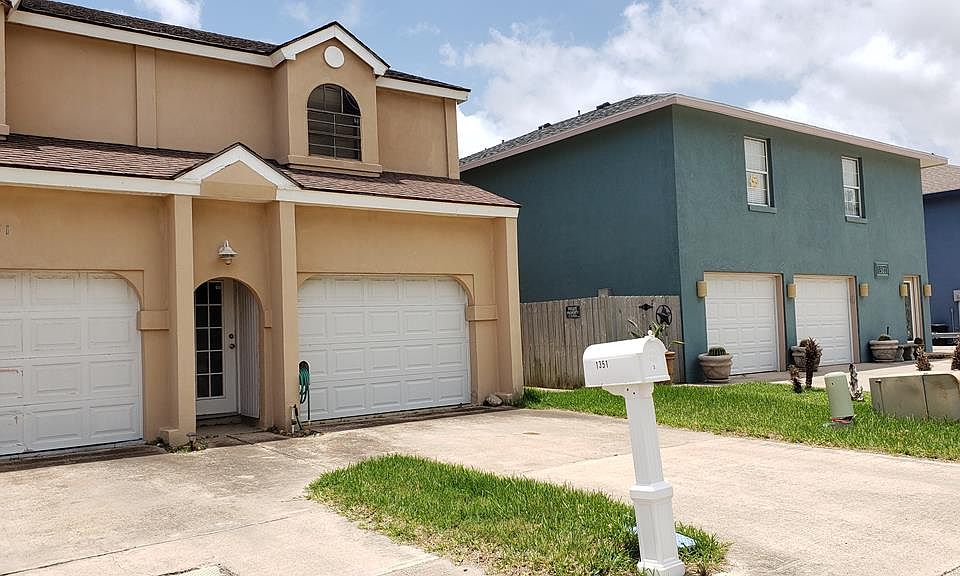 1st image of 1351 Harbor Island Dr #3