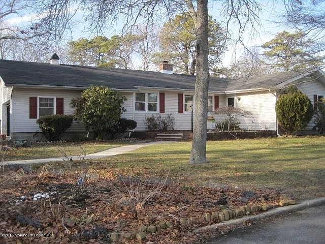 1st image of 20 Cedar Brook Dr