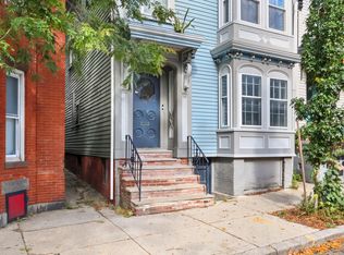 50 Monmouth St #1, Boston, MA 02128