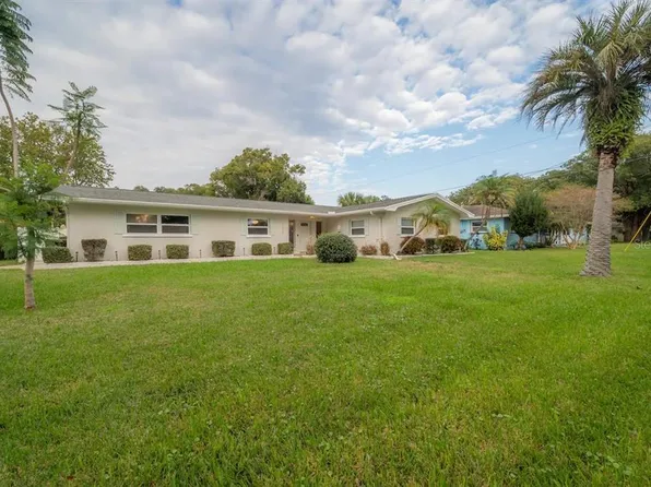 1720 Penny Ln, Clearwater, FL 33756