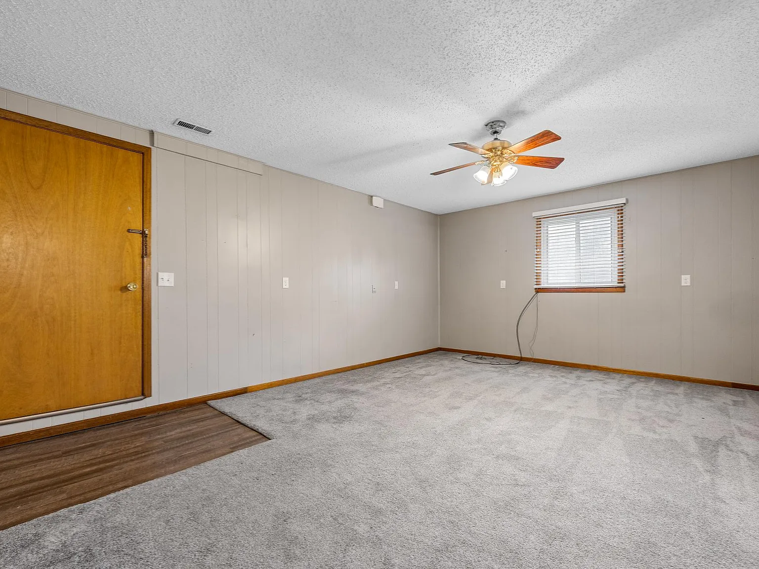 3 bed, 1150 sqft, $1,625 — Photo 3