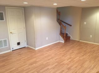 10 Robindale Dr, Emmitsburg, MD 21727