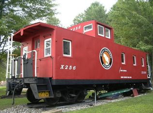 6 Mayberry Ln, Lancaster, NH 03584