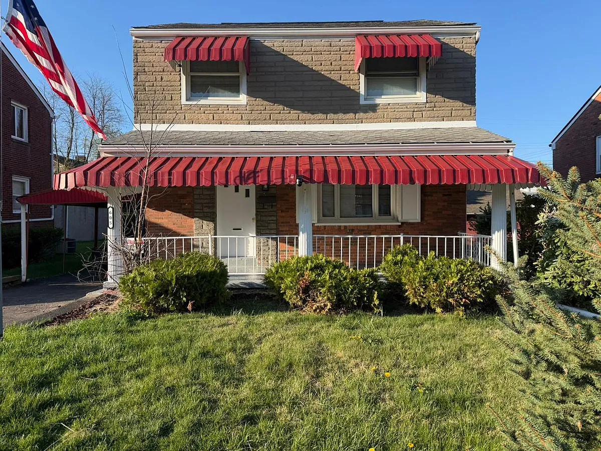 Building Photo - 605 Thompson Ave