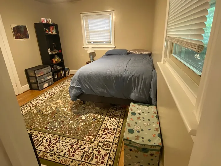 3607 Lynn Rd — Photo 4