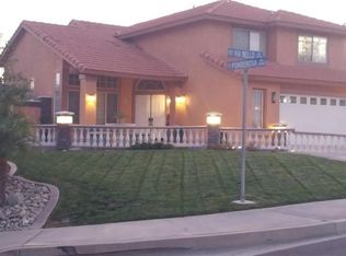 2549 W Via Bello Dr, Rialto, CA 92377
