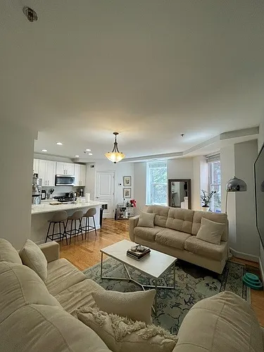 1418 W St NW #306 Photo 1