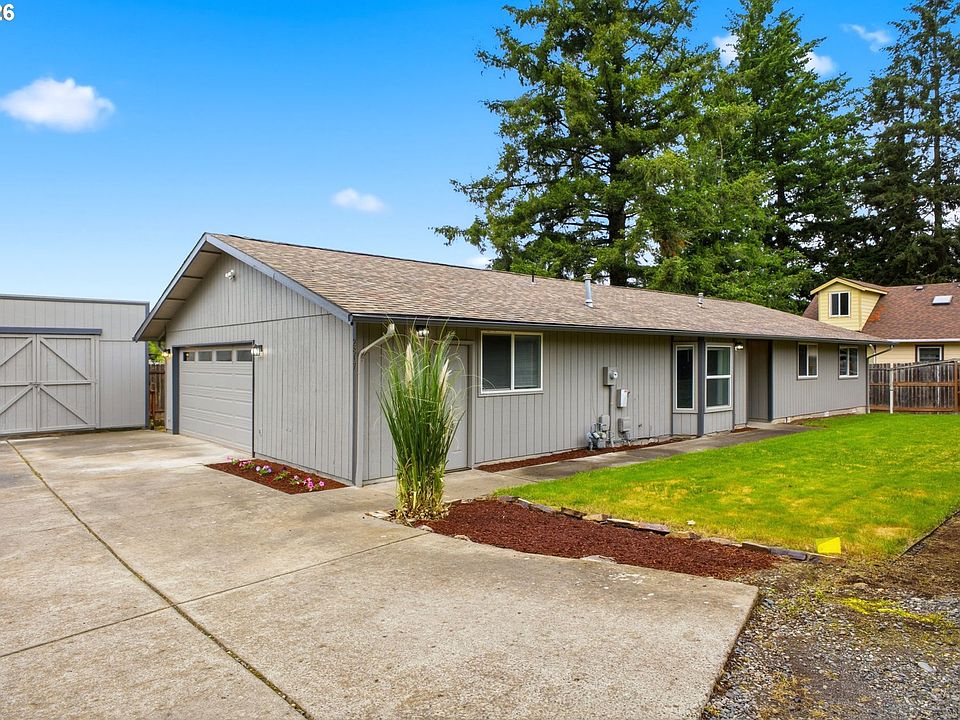 1st image of 2817 SE 151st Ave