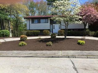 23 Old Farm Rd, Sharon, MA 02067