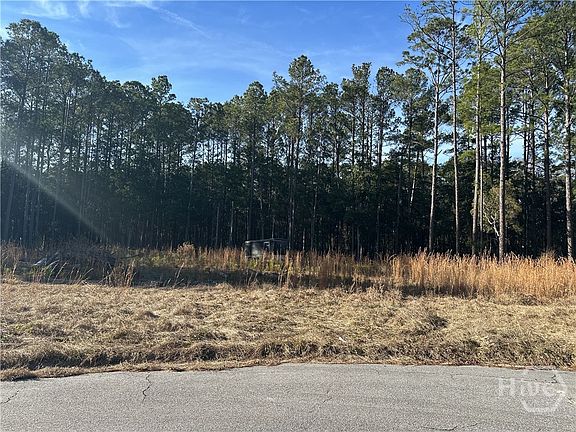 2nd image of 135 and 139 Greenbriar Drive