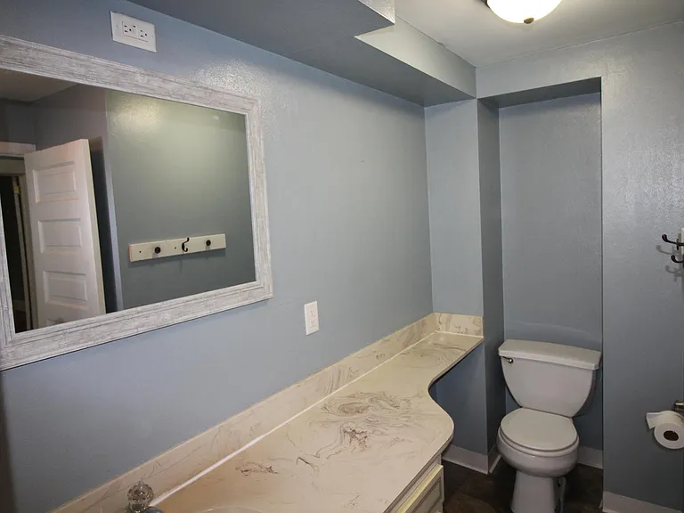 960 Dayton St SW #1 — Photo 20