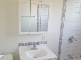 1138 1/2 S Bronson Ave, Los Angeles, CA 90019