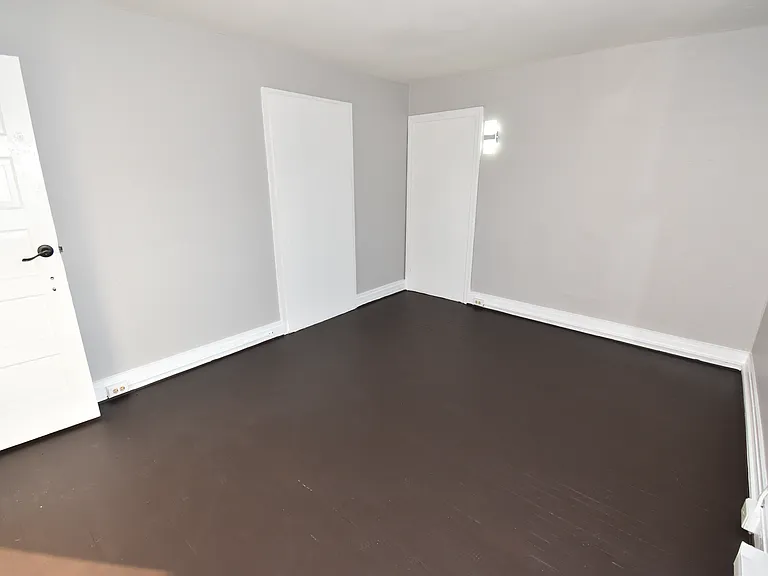 186 W Main St #C — Photo 17