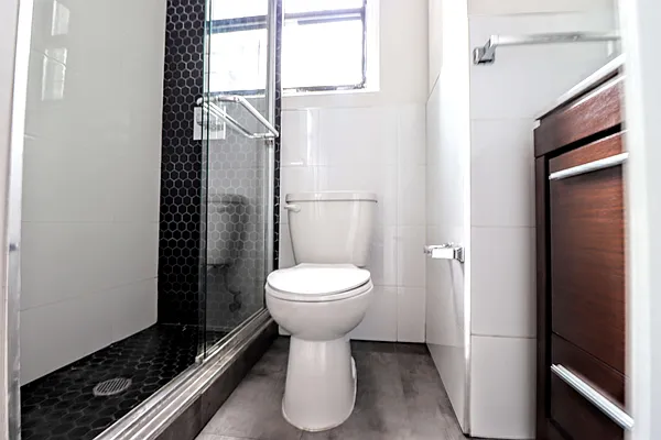 Rented by Abba Realty Associates INC | media 8