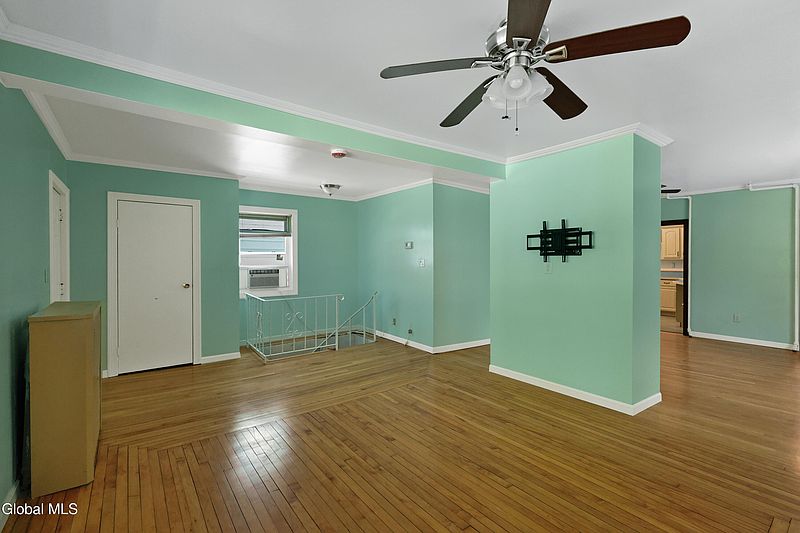 5th image of 42 Vandenburgh Avenue