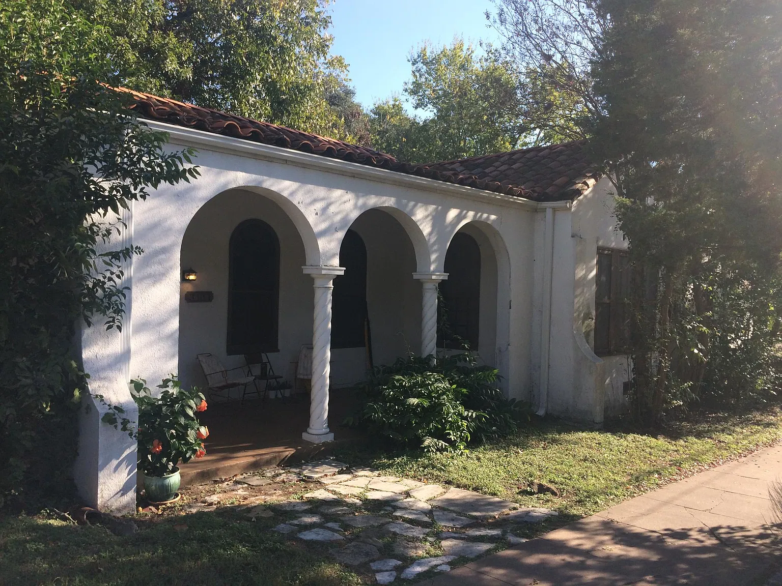 3 bed, 1400 sqft, $3,400 — Photo 3