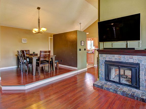 Beautiful Open Floor Plan