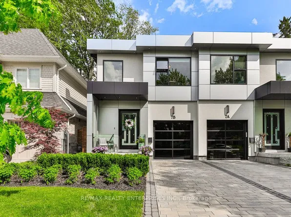 7B Iroquois Ave, Mississauga, ON L5G 1M7