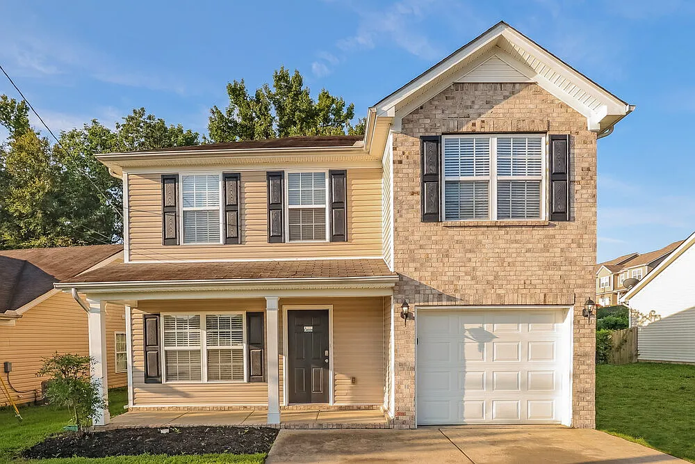 3 bed, 2.5 bath, 1523 sqft, $1,885 — Photo 1